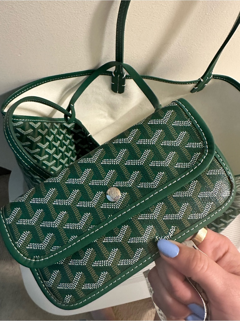 Inspired Green Patterned Women's Tote Bag - Picture 5 of 8
